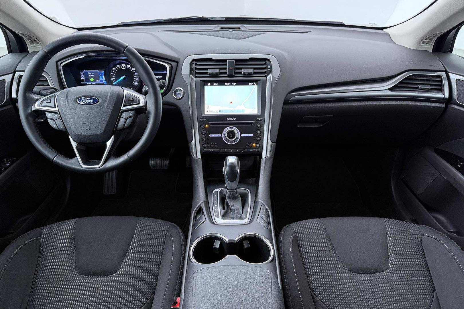 Ford Mondeo Wagon 2.0 IVCT HEV Titanium | ACC | BLIS | Camera | Keyless | Stoelverwarming | Adaptieve LED | Verwarmde voorruit | Parkeerassistent