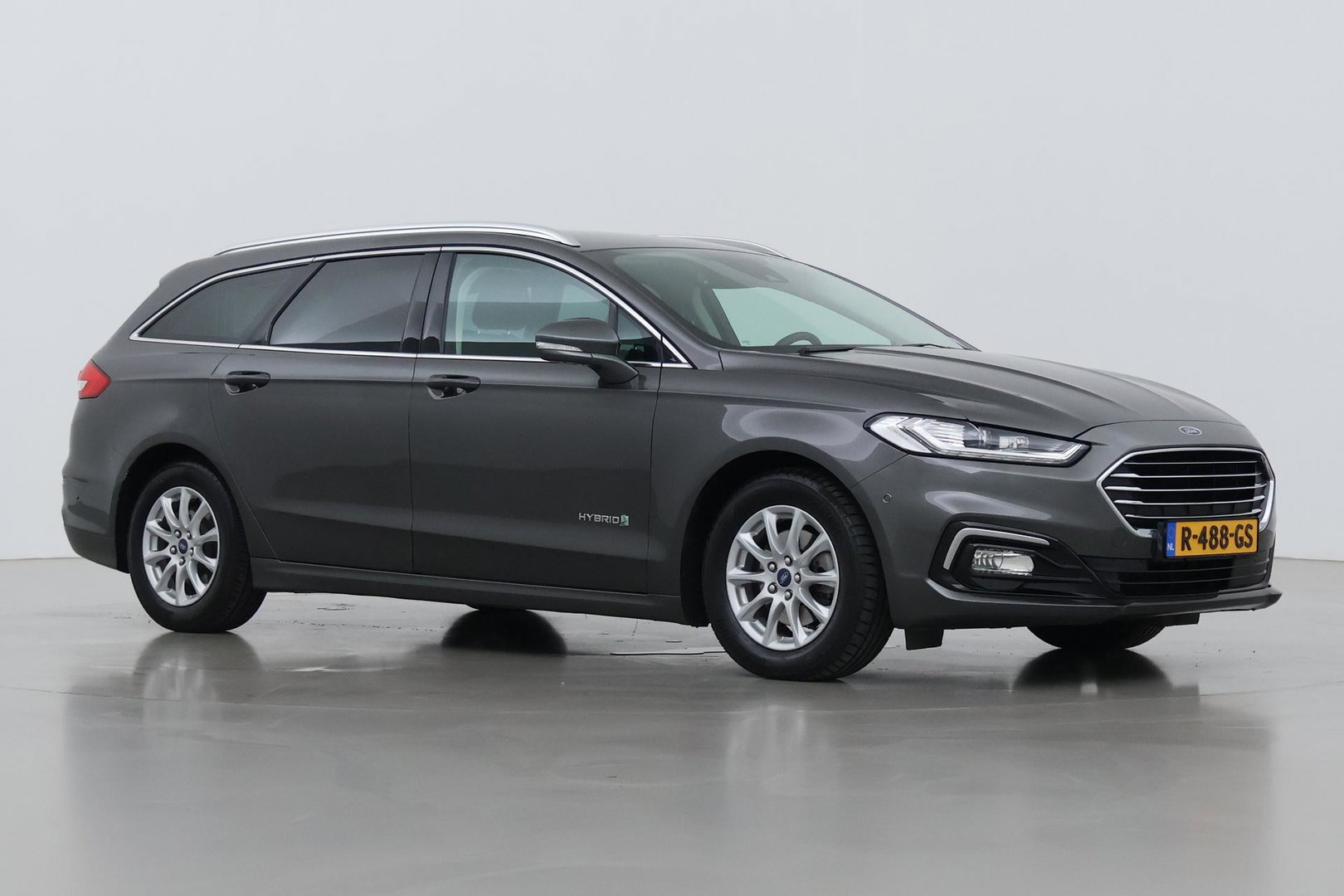 Ford Mondeo Wagon 2.0 IVCT HEV Titanium | ACC | BLIS | Camera | Keyless | Stoelverwarming | Adaptieve LED | Verwarmde voorruit | Parkeerassistent