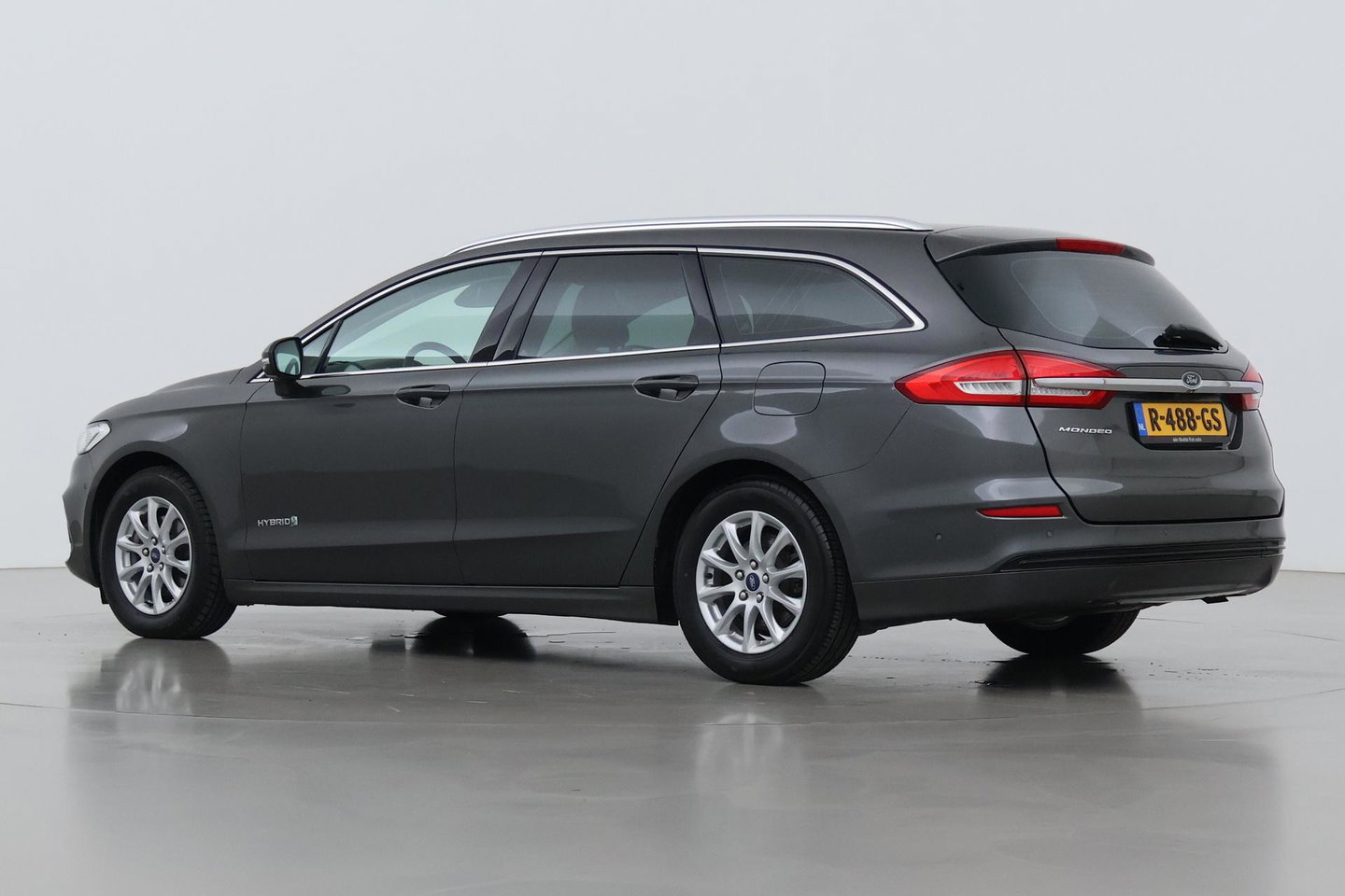 Ford Mondeo Wagon 2.0 IVCT HEV Titanium | ACC | BLIS | Camera | Keyless | Stoelverwarming | Adaptieve LED | Verwarmde voorruit | Parkeerassistent