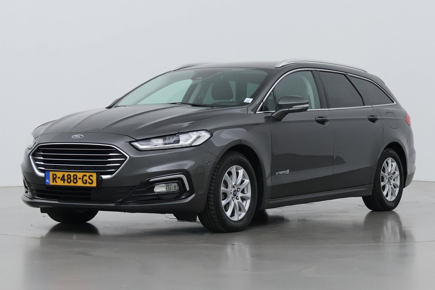 Ford Mondeo Wagon 2.0 IVCT HEV Titanium | ACC | BLIS | Camera | Keyless | Stoelverwarming | Adaptieve LED | Verwarmde voorruit | Parkeerassistent