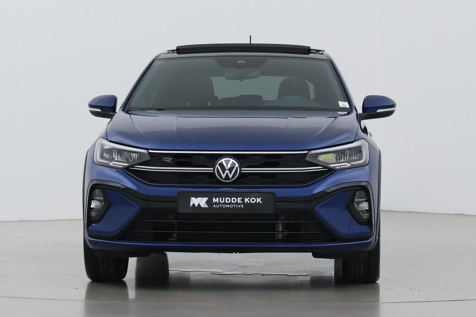 Volkswagen Taigo 1.0 TSI R-Line | ACC | Panoramadak | IQ.DRIVE | PDC V+A | Navigatie | Getint glas | LED