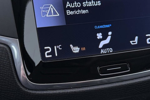 Volvo XC90 2.0 D4 Momentum | ACC | Camera | Park Assist | Stoelverwarming | Voorruitverwarming | Navigatie