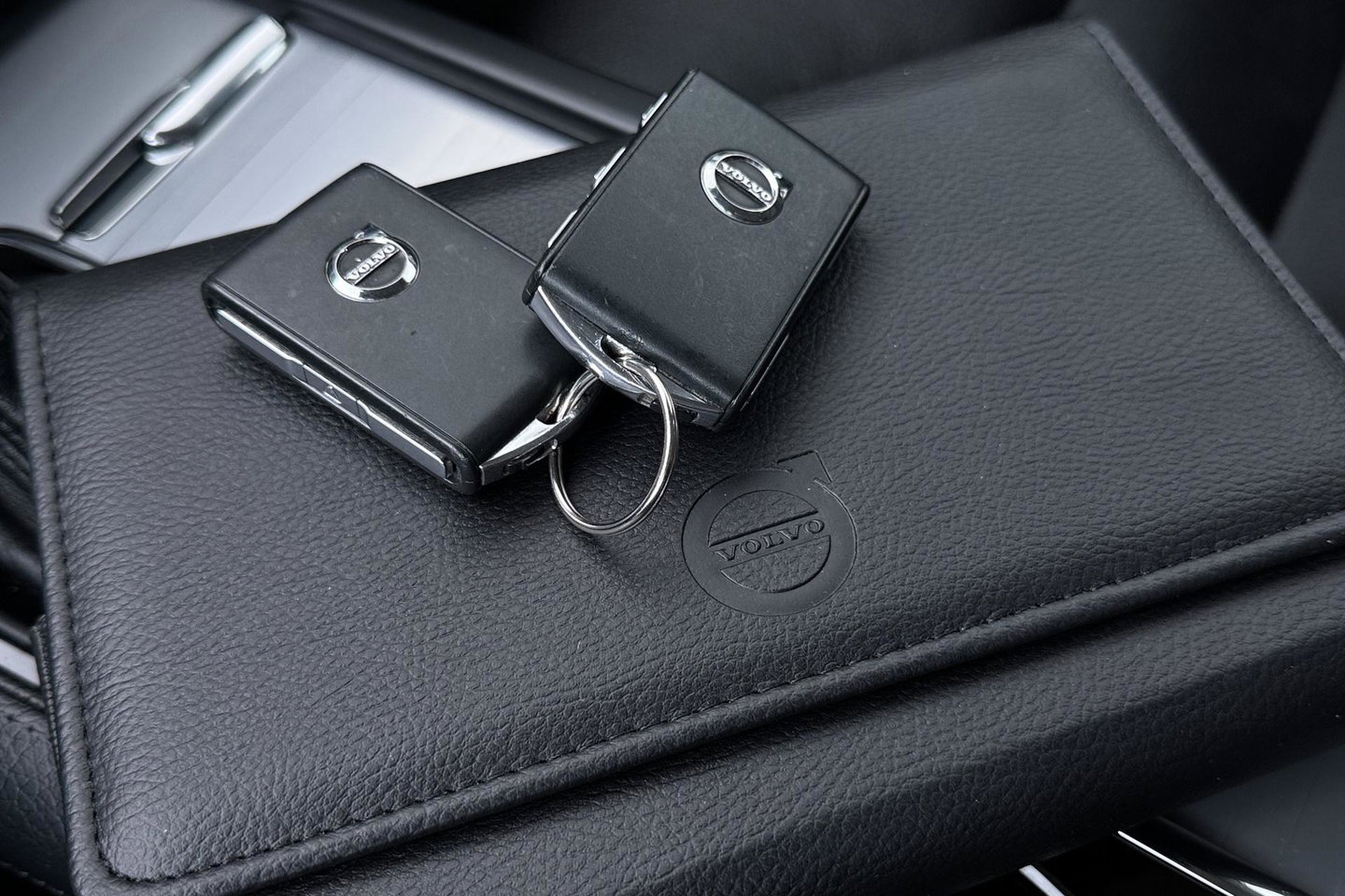Volvo XC90 2.0 D4 Momentum | ACC | Camera | Park Assist | Stoelverwarming | Voorruitverwarming | Navigatie