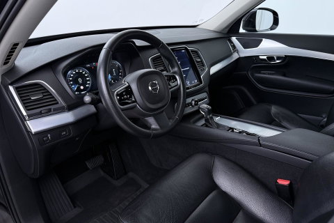 Volvo XC90 2.0 D4 Momentum | ACC | Camera | Park Assist | Stoelverwarming | Voorruitverwarming | Navigatie