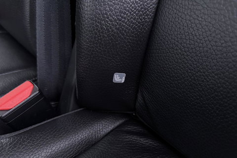 Volvo XC90 2.0 D4 Momentum | ACC | Camera | Park Assist | Stoelverwarming | Voorruitverwarming | Navigatie