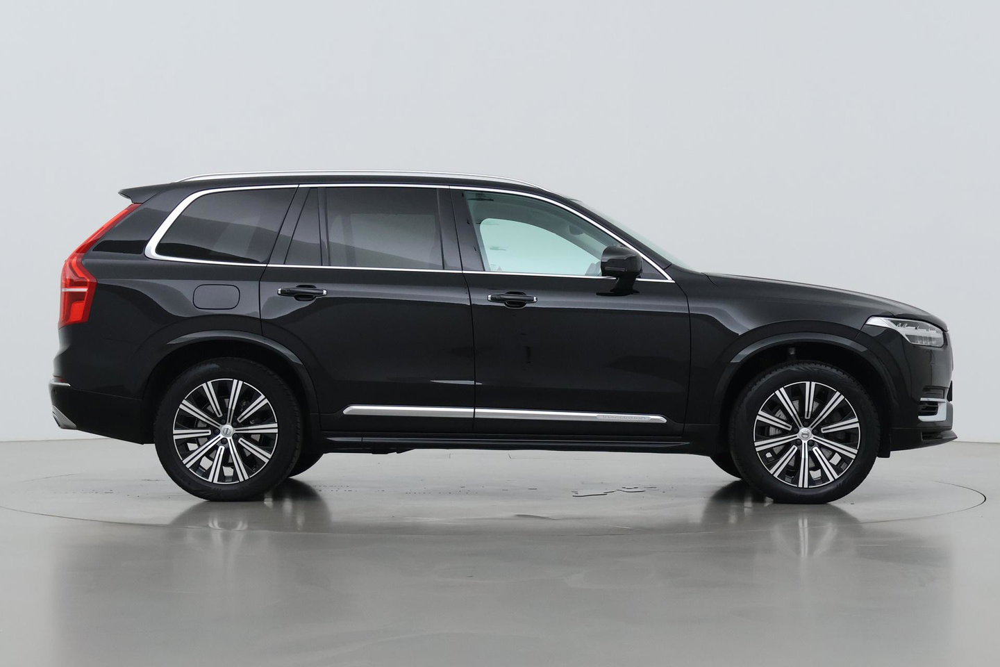 Volvo XC90 2.0 T8 Twin Engine AWD Inscription Intro Edition | Harman/Kardon | 360° Camera | Trekhaak | BLIS | Stoel+Stuurverwarming | Standkachel | Keyless | ACC