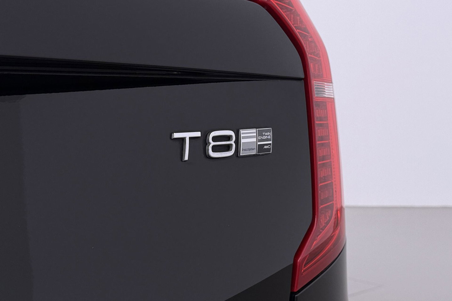 Volvo XC90 2.0 T8 Twin Engine AWD Inscription Intro Edition | Harman/Kardon | 360° Camera | Trekhaak | BLIS | Stoel+Stuurverwarming | Standkachel | Keyless | ACC