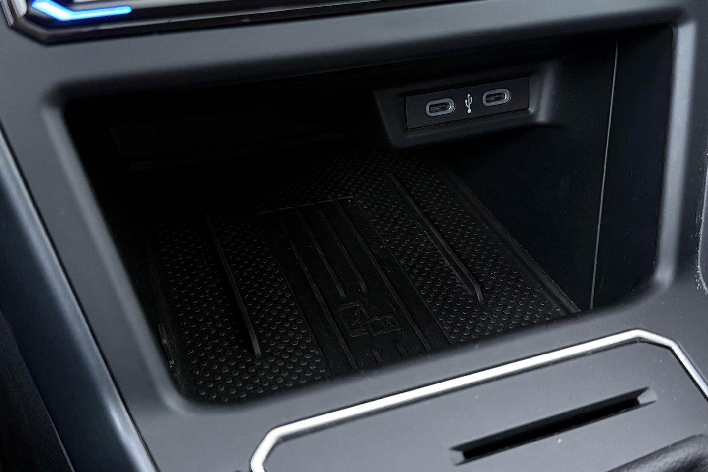 Volkswagen Taigo 1.0 TSI R-Line | ACC | Panoramadak | IQ.DRIVE | PDC V+A | Navigatie | Getint glas | LED