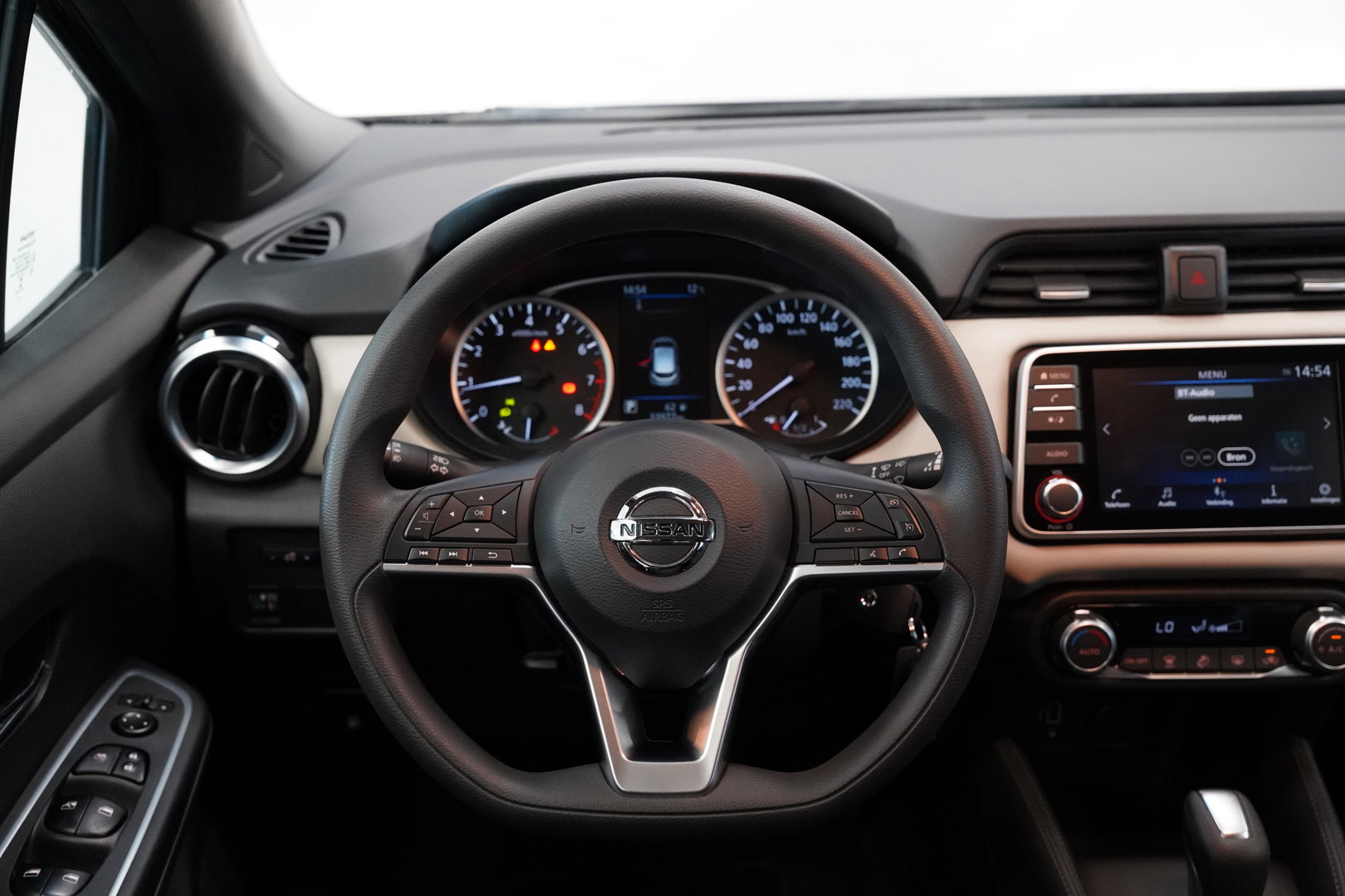 Nissan Micra 1.0 IG-T Kiiro Automaat CruiseControl 17'lmv
