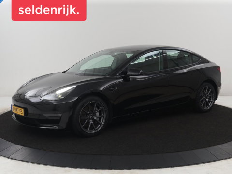 Tesla Model 3 Long Range AWD 75 kWh | SOH 92,1% | Panoramadak | Leder | Stoelverwarming | Camera | Park assist | Climate control | 18" velgen