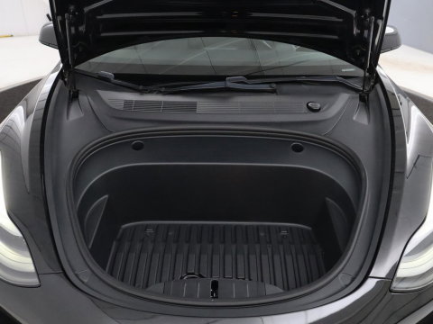 Tesla Model 3 Long Range AWD 75 kWh | SOH 92,1% | Panoramadak | Leder | Stoelverwarming | Camera | Park assist | Climate control | 18" velgen