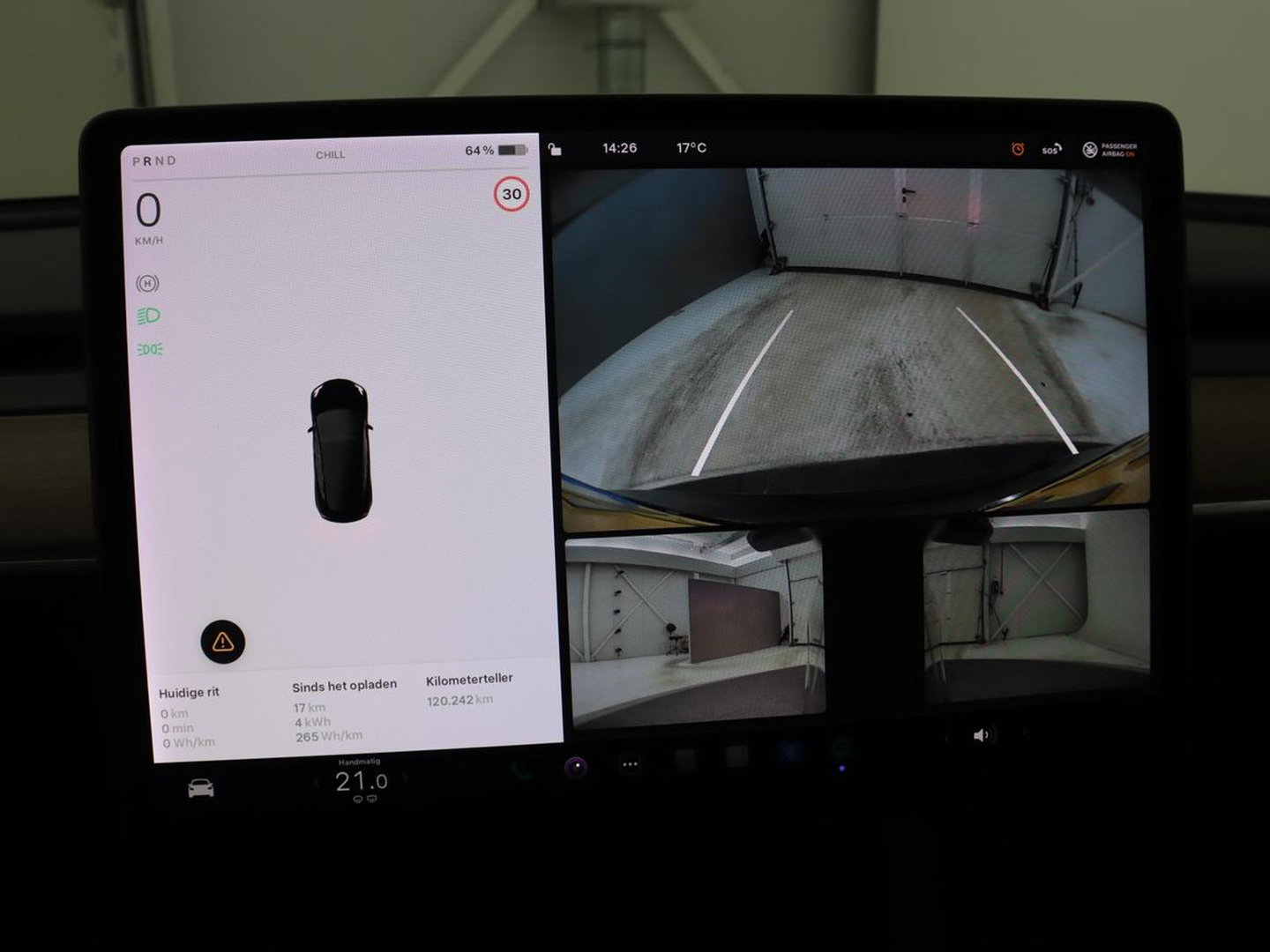 Tesla Model 3 Long Range AWD 75 kWh | SOH 92,1% | Panoramadak | Leder | Stoelverwarming | Camera | Park assist | Climate control | 18" velgen
