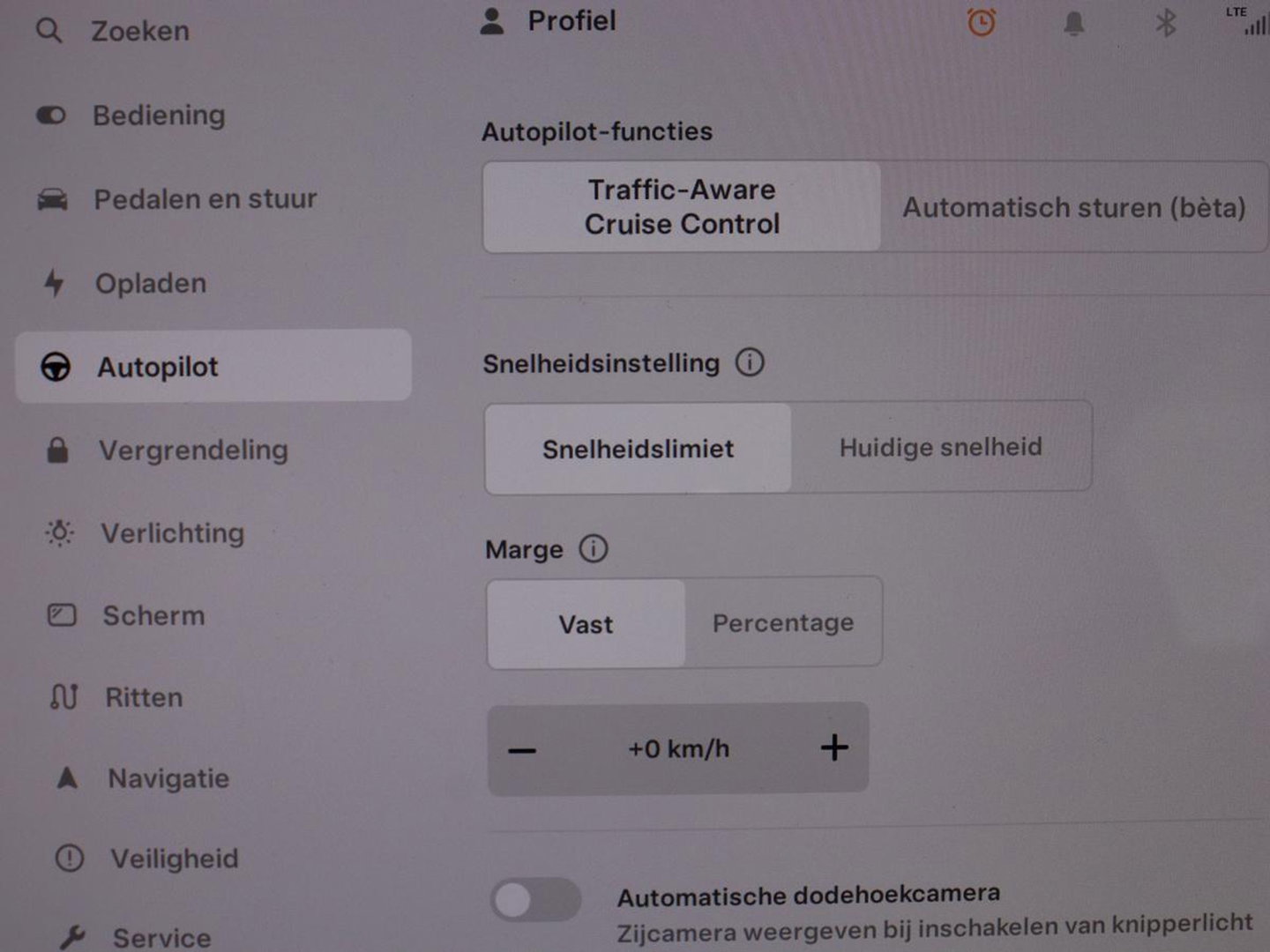 Tesla Model 3 Long Range AWD 75 kWh | SOH 92,1% | Panoramadak | Leder | Stoelverwarming | Camera | Park assist | Climate control | 18" velgen