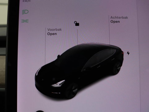 Tesla Model 3 Long Range AWD 75 kWh | SOH 92,1% | Panoramadak | Leder | Stoelverwarming | Camera | Park assist | Climate control | 18" velgen