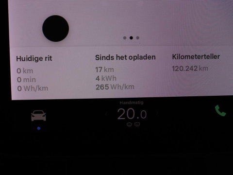 Tesla Model 3 Long Range AWD 75 kWh | SOH 92,1% | Panoramadak | Leder | Stoelverwarming | Camera | Park assist | Climate control | 18" velgen