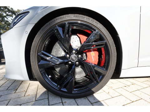 Audi RS6 Avant TFSI quattro DYNAMIC PANO KEYLESS KERAMISCH