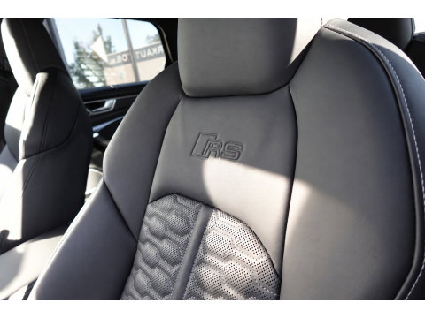 Audi RS6 Avant TFSI quattro DYNAMIC PANO KEYLESS KERAMISCH