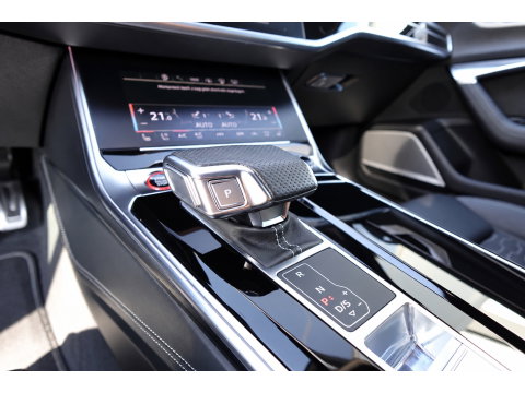 Audi RS6 Avant TFSI quattro DYNAMIC PANO KEYLESS KERAMISCH