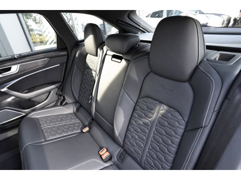 Audi RS6 Avant TFSI quattro DYNAMIC PANO KEYLESS KERAMISCH