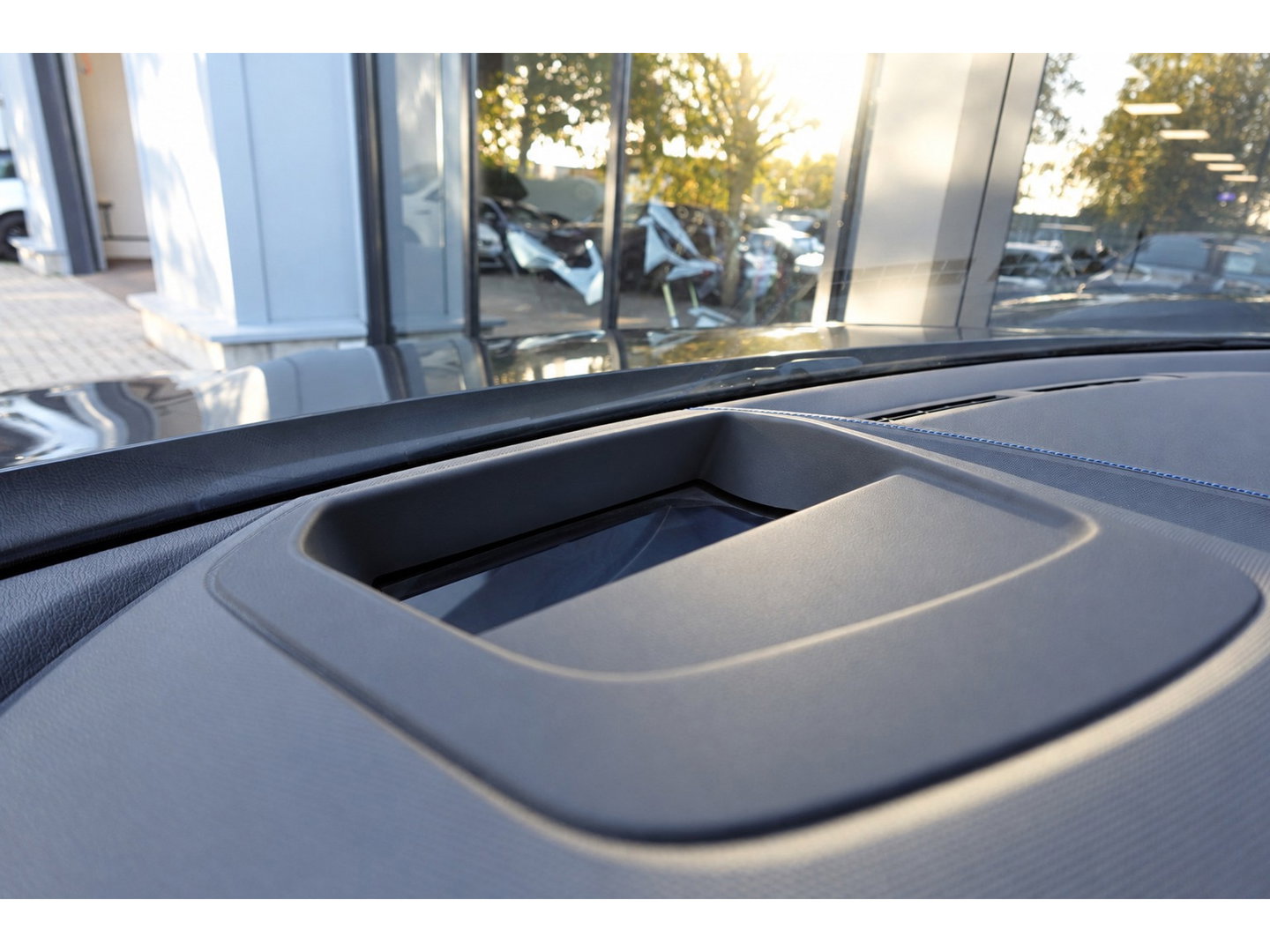 BMW 1-serie 118i High Executive M-PAKKET HUD SFEER ACC
