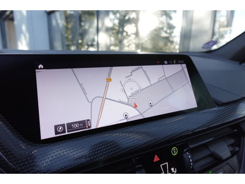 BMW 1-serie 118i High Executive M-PAKKET HUD SFEER ACC
