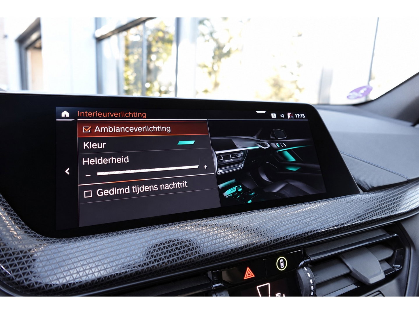 BMW 1-serie 118i High Executive M-PAKKET HUD SFEER ACC
