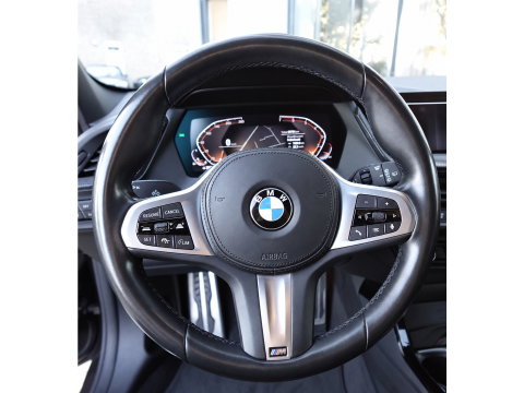 BMW 1-serie 118i High Executive M-PAKKET HUD SFEER ACC