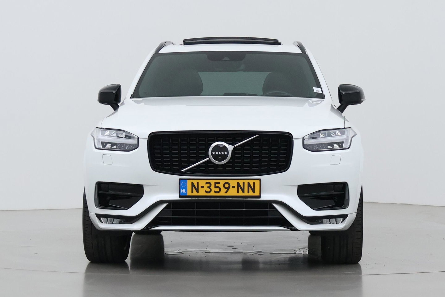 Volvo XC90 2.0 B5 AWD Inscription | Harman/Kardon | Panoramadak | 360° Camera | Trekhaak | Head-Up | Stoel+Stuurverwarming | BLIS | ACC