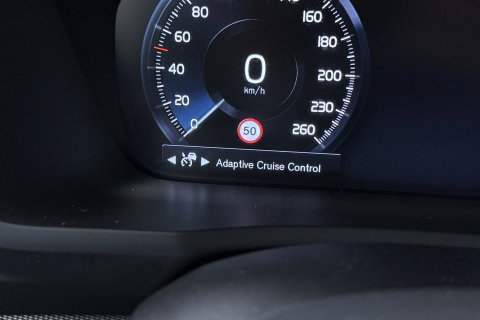 Volvo XC90 2.0 B5 AWD Inscription | Harman/Kardon | Panoramadak | 360° Camera | Trekhaak | Head-Up | Stoel+Stuurverwarming | BLIS | ACC