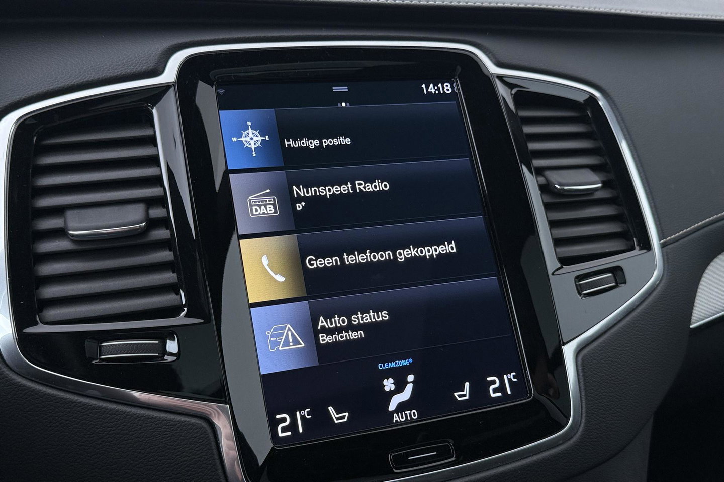 Volvo XC90 2.0 B5 AWD Inscription | Harman/Kardon | Panoramadak | 360° Camera | Trekhaak | Head-Up | Stoel+Stuurverwarming | BLIS | ACC
