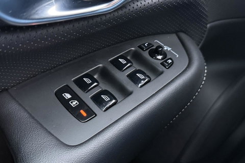 Volvo XC90 2.0 B5 AWD Inscription | Harman/Kardon | Panoramadak | 360° Camera | Trekhaak | Head-Up | Stoel+Stuurverwarming | BLIS | ACC