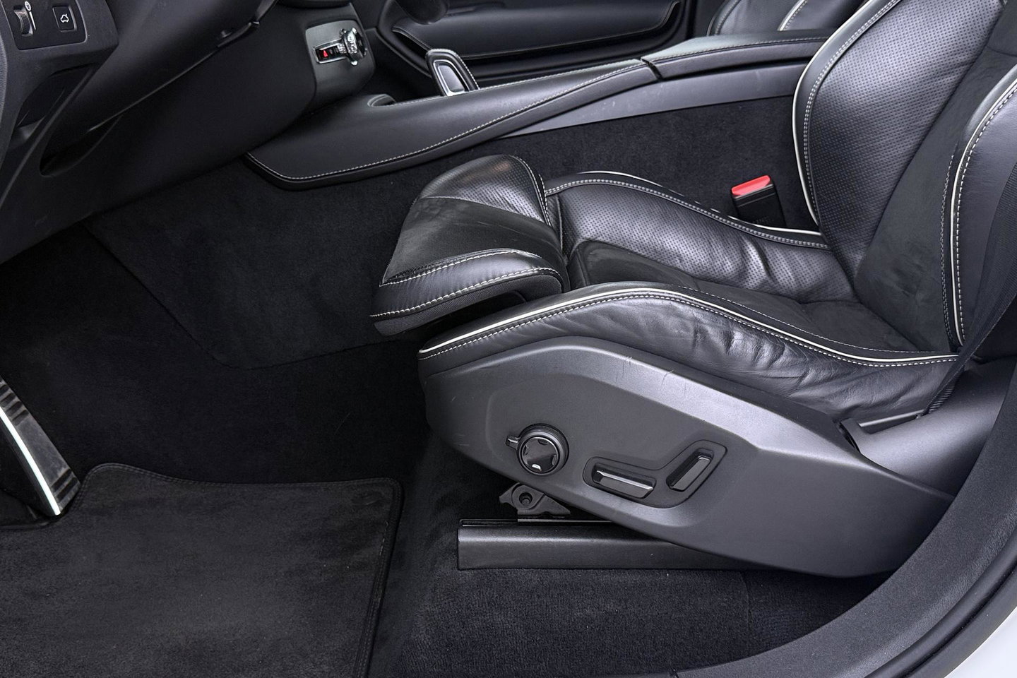 Volvo XC90 2.0 B5 AWD Inscription | Harman/Kardon | Panoramadak | 360° Camera | Trekhaak | Head-Up | Stoel+Stuurverwarming | BLIS | ACC