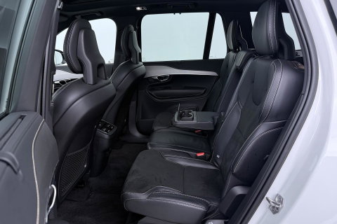 Volvo XC90 2.0 B5 AWD Inscription | Harman/Kardon | Panoramadak | 360° Camera | Trekhaak | Head-Up | Stoel+Stuurverwarming | BLIS | ACC