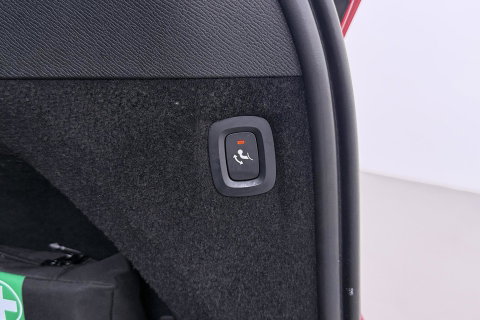 Volvo XC90 2.0 B5 AWD Inscription | Harman/Kardon | Panoramadak | 360° Camera | Trekhaak | Head-Up | Stoel+Stuurverwarming | BLIS | ACC