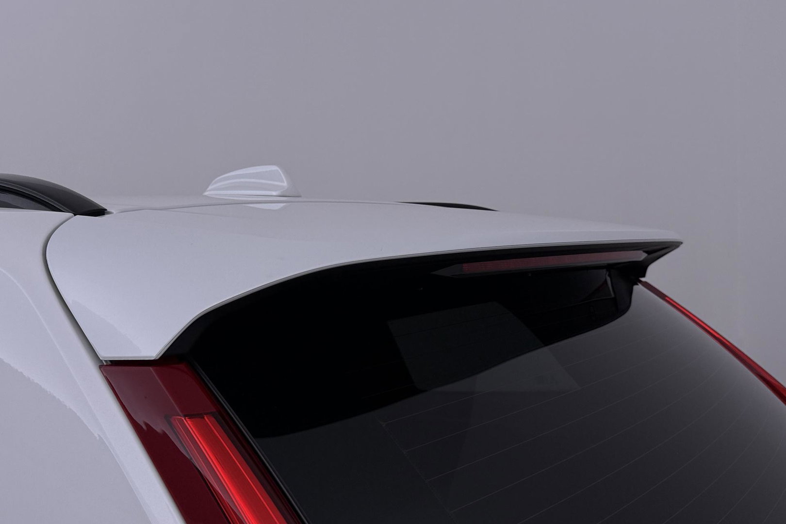 Volvo XC90 2.0 B5 AWD Inscription | Harman/Kardon | Panoramadak | 360° Camera | Trekhaak | Head-Up | Stoel+Stuurverwarming | BLIS | ACC