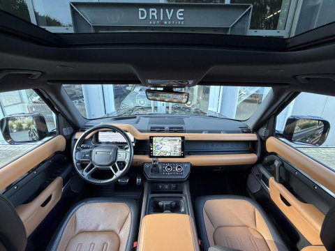 Land Rover Defender 110 2.0 P400e 110 X |Full option|Pano|ACC|Ventilatie|Meridian™ Surround Sound|22"|Trekhaak