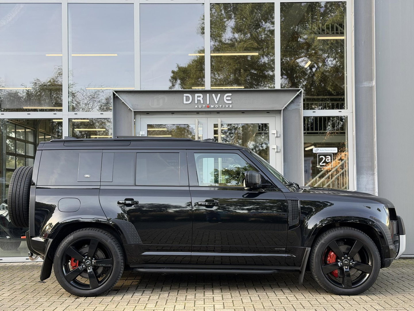 Land Rover Defender 110 2.0 P400e 110 X |Full option|Pano|ACC|Ventilatie|Meridian™ Surround Sound|22"|Trekhaak