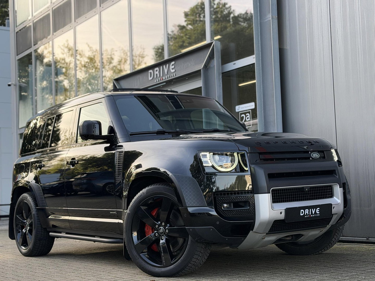 Land Rover Defender 110 2.0 P400e 110 X |Full option|Pano|ACC|Ventilatie|Meridian™ Surround Sound|22"|Trekhaak