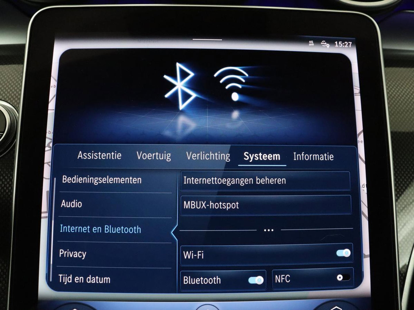 Mercedes-Benz C-Klasse 200 Launch Edition AMG Line | Leder | Cruise control | Stoelverwarming | Camera | Park assist | Sfeerverlichting | 19" velgen