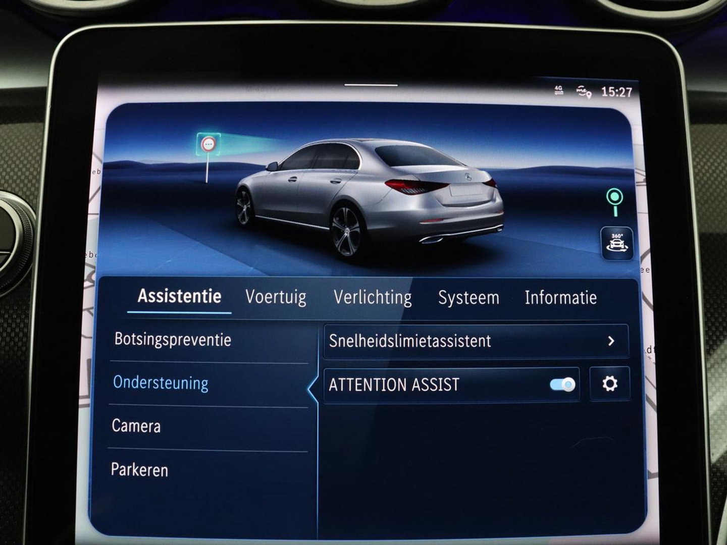 Mercedes-Benz C-Klasse 200 Launch Edition AMG Line | Leder | Cruise control | Stoelverwarming | Camera | Park assist | Sfeerverlichting | 19" velgen