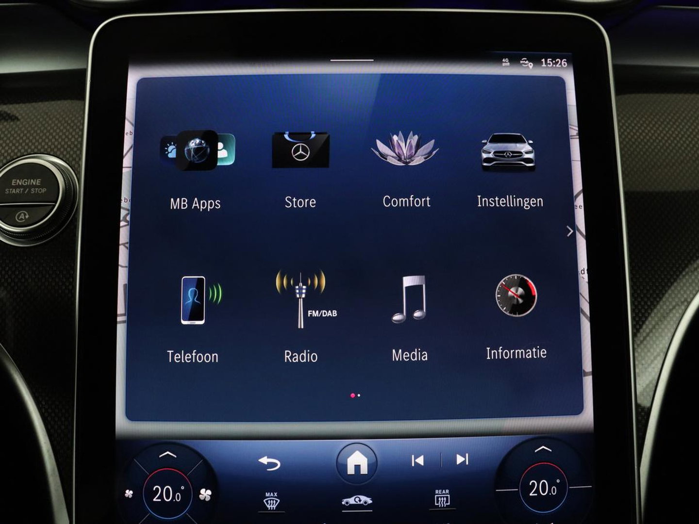Mercedes-Benz C-Klasse 200 Launch Edition AMG Line | Leder | Cruise control | Stoelverwarming | Camera | Park assist | Sfeerverlichting | 19" velgen