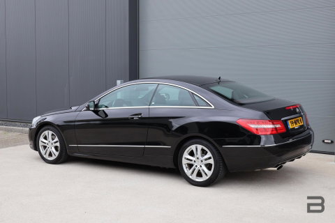 Mercedes-Benz E-Klasse Coupé 250 CGI Elegance / Automaat / Stoelverwarming / Cruise Control / Climate Control