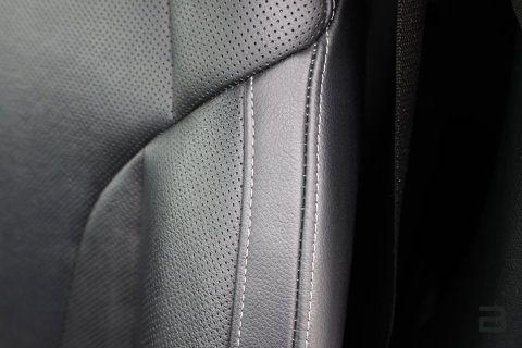 Mercedes-Benz V-Klasse 250d Lang DC Edition / AMG line / Stoelventilatie / Stoelverwarming / 2x Scuifdeur / Maestro surroundsystem / Origineel NL