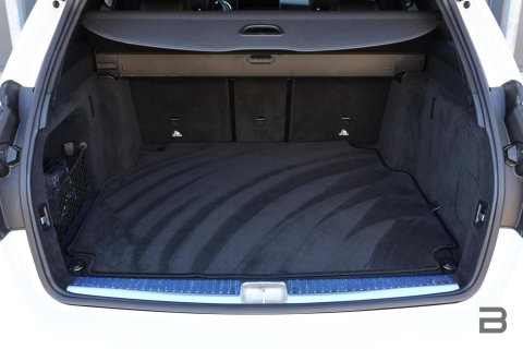 Mercedes-Benz C-Klasse Estate 400 4MATIC AMG Line / Panoramadak / Memory stoelen / Night Pakket / Burmester Surround