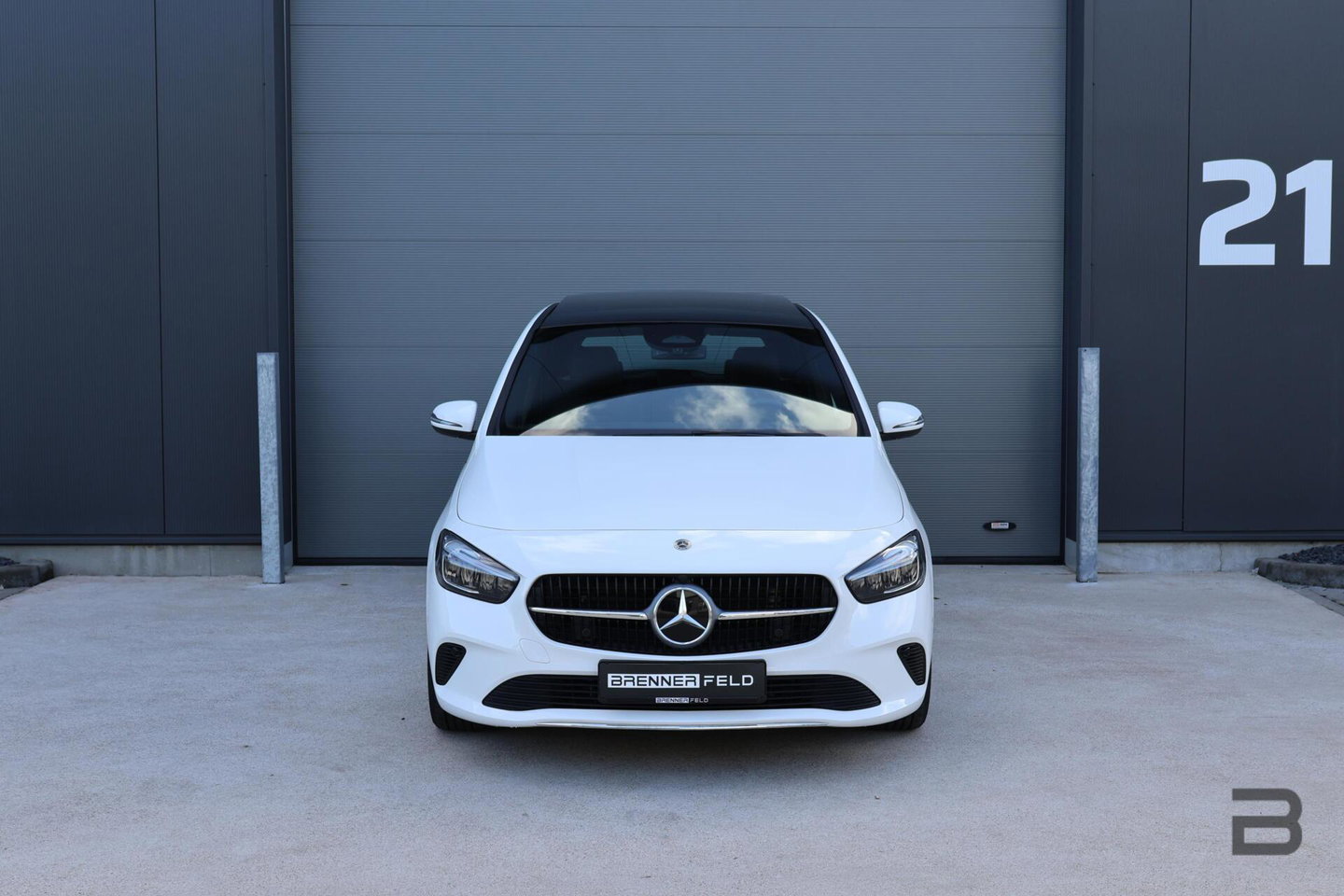 Mercedes-Benz B-Klasse 200 Luxury Line / Panoramadak / Stuurwielverwarming / Stoelverwarming