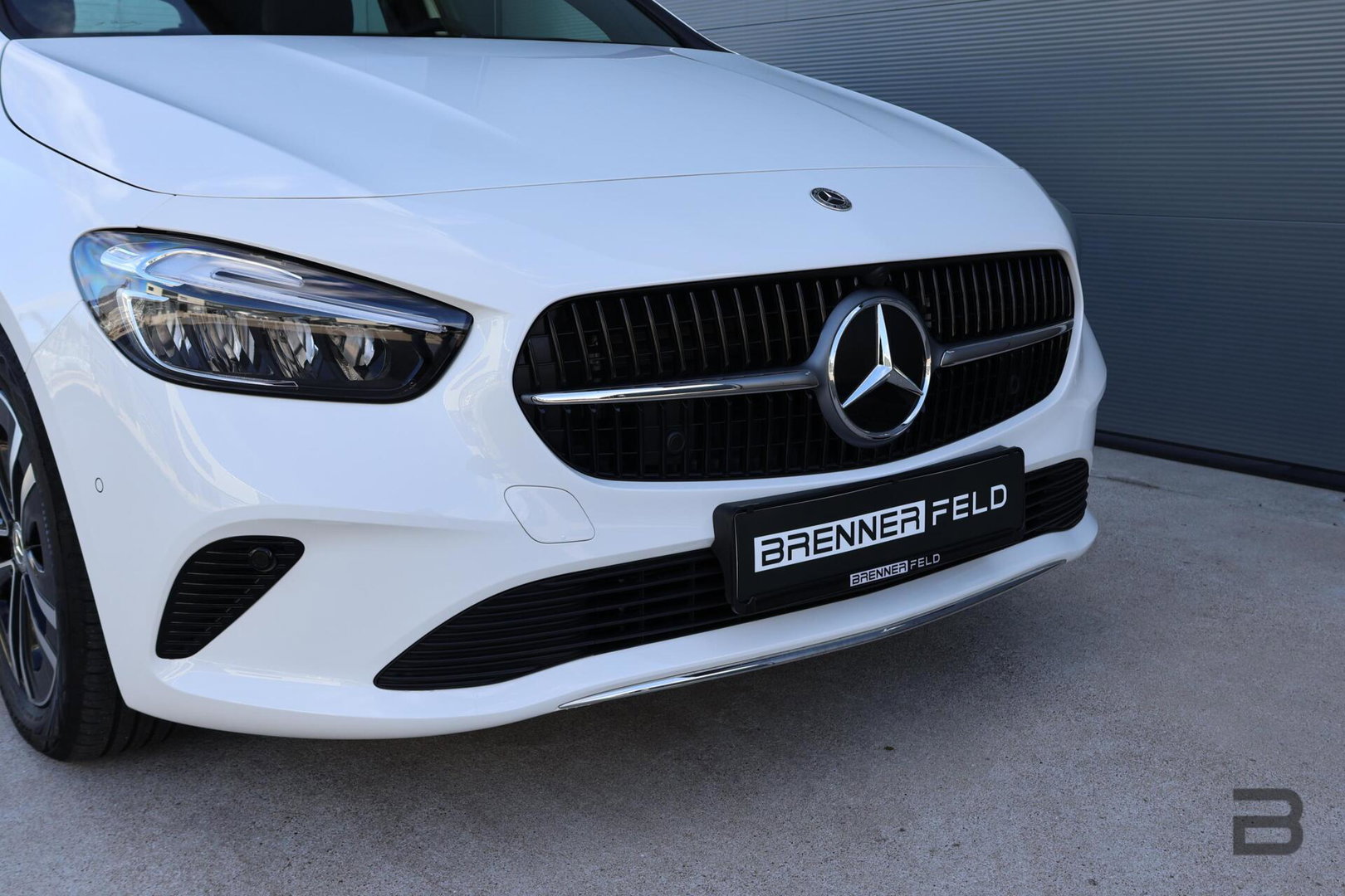 Mercedes-Benz B-Klasse 200 Luxury Line / Panoramadak / Stuurwielverwarming / Stoelverwarming