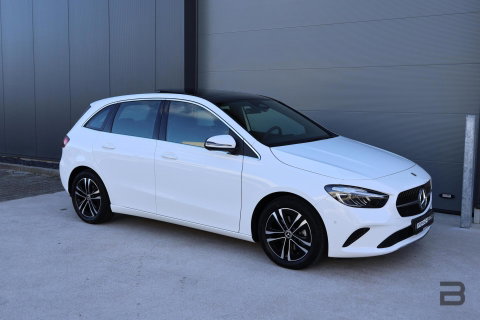 Mercedes-Benz B-Klasse 200 Luxury Line / Panoramadak / Stuurwielverwarming / Stoelverwarming