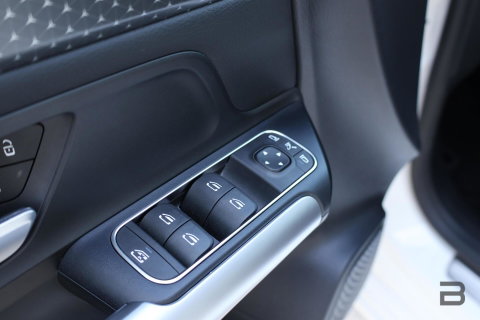 Mercedes-Benz B-Klasse 200 Luxury Line / Panoramadak / Stuurwielverwarming / Stoelverwarming