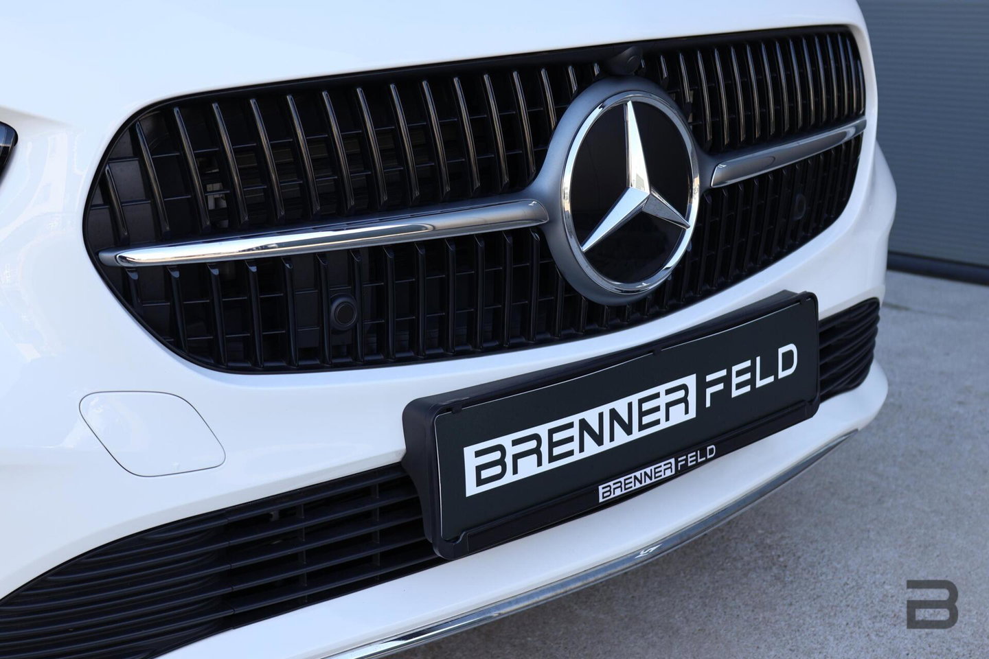 Mercedes-Benz B-Klasse 200 Luxury Line / Panoramadak / Stuurwielverwarming / Stoelverwarming