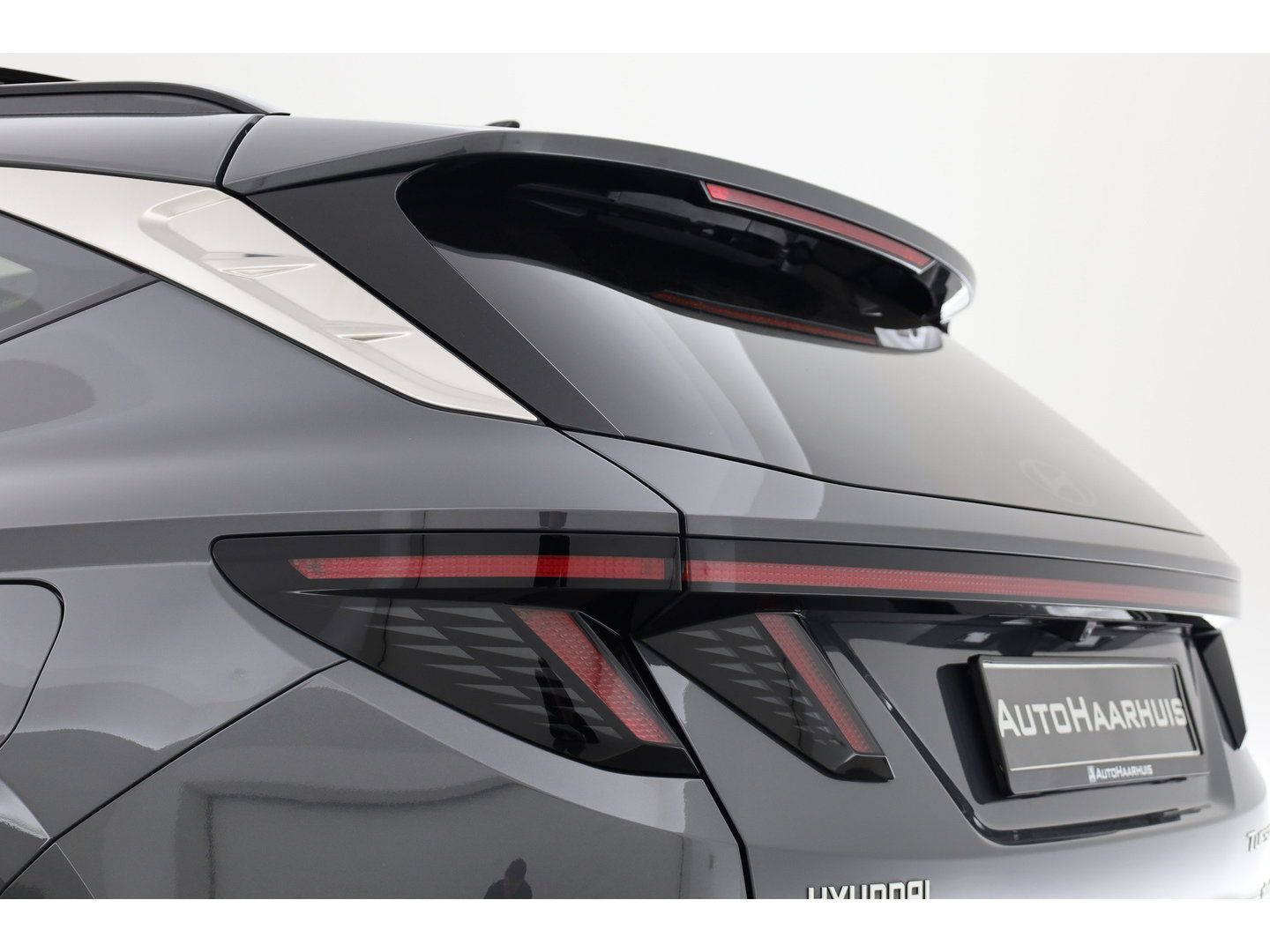 Hyundai Tucson 1.6 T-GDI PHEV Premium 4WD Facelift! | Rijklaar! | Pano | Stoelventilatie | Krell Audio | HUD | 360cam | Adapt. Cruise | Leder